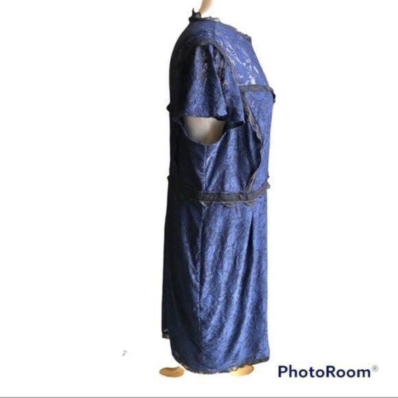 Torrid navy with black trim lace sweetheart keyhole back shift dress 20 - Picture 6 of 11